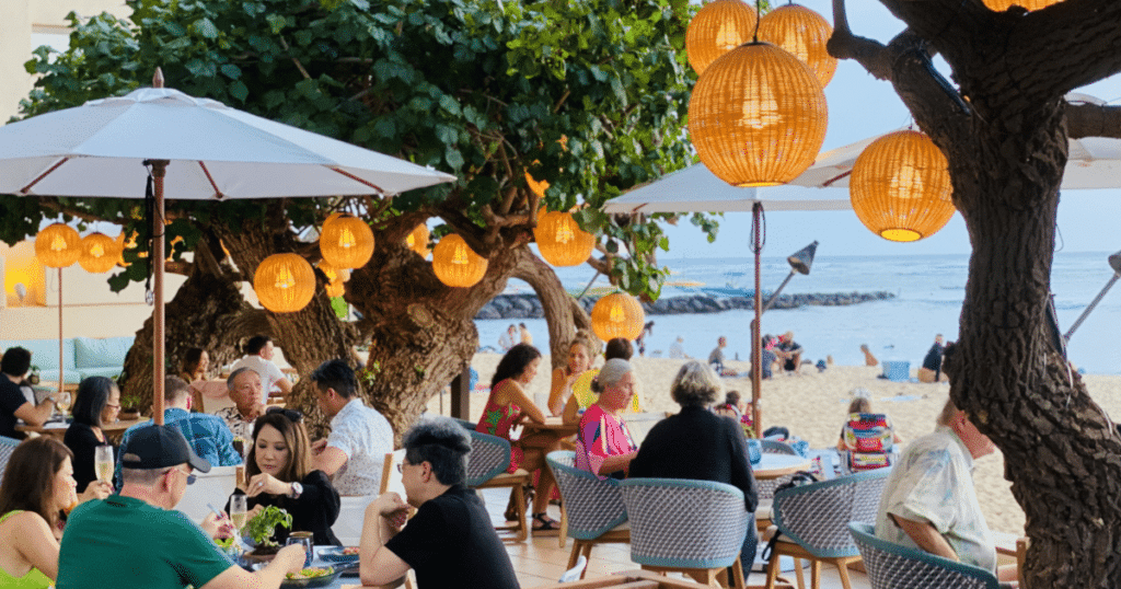 Hau Tree, Kaimana Beach Hotel, Outdoor Dining Venues in Waikiki