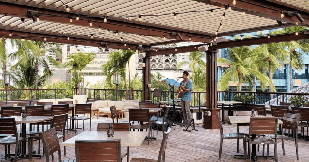 Tommy Bahama Waikiki, Outdoor Dining Venues in Waikiki