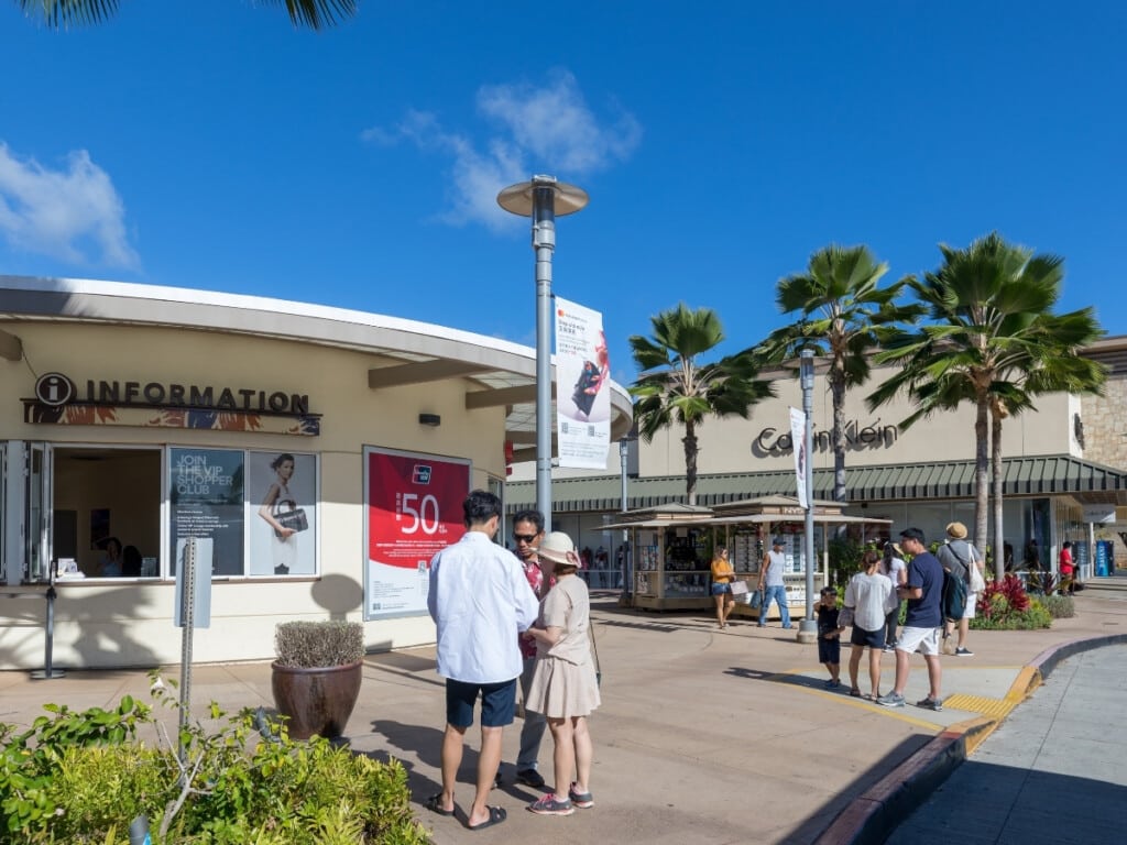 Waikele Premium Outlets, O‘ahu, Hawaiʻi.