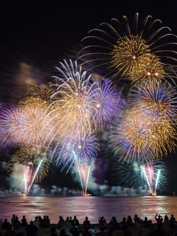 Nagaoka Fireworks, the finale of the annual Honolulu Festival in Waikīkī.
