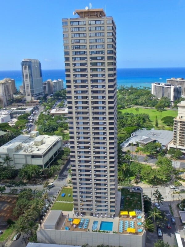 The Holiday Inn Express Waikiki hotel building in Waikīkī