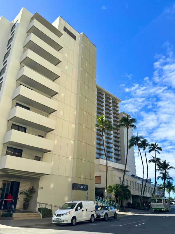 The Hotel Renew building on Paoakalani Ave in Waikīkī