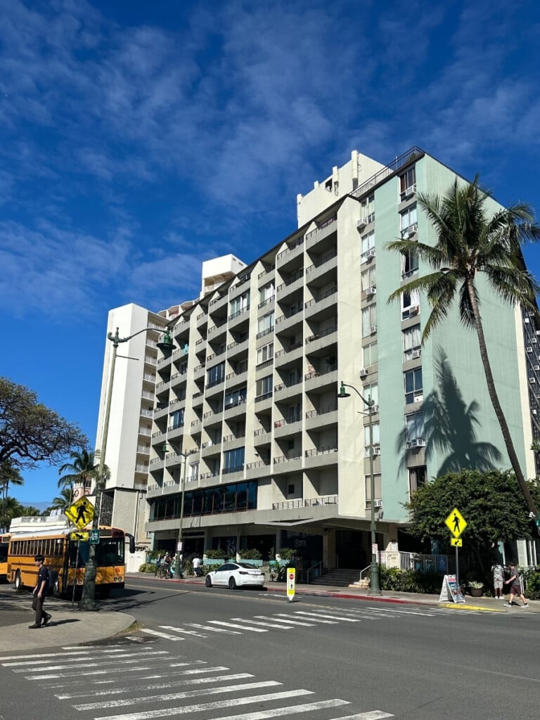 The Waikiki Grand Hotel building on Kapahulu Ave in Waikīkī