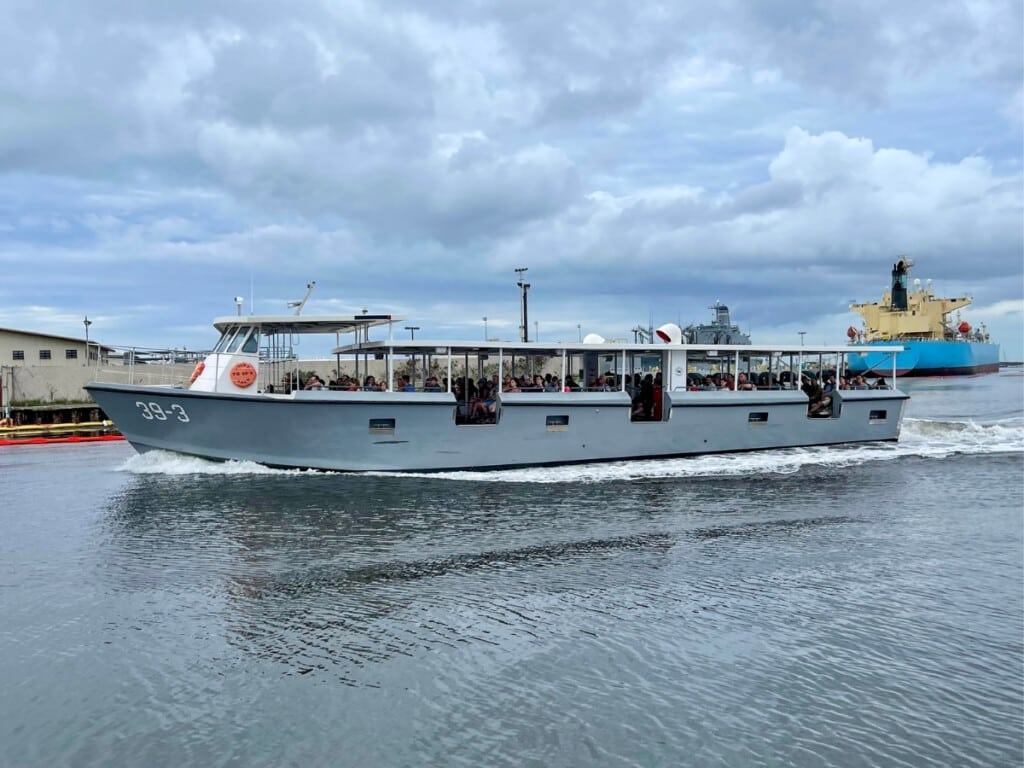 The Navy-operated shuttle boat that transports passengers to the USS Arizona Memorial.