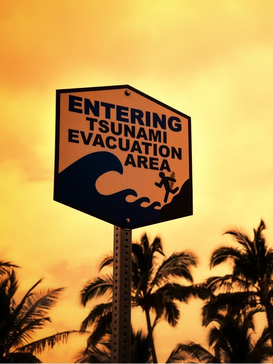 Tsunami Warning Key Info for Waik k - Tsunami Warning Hawaii Waikiki Tsunami Evacuation Area Sign