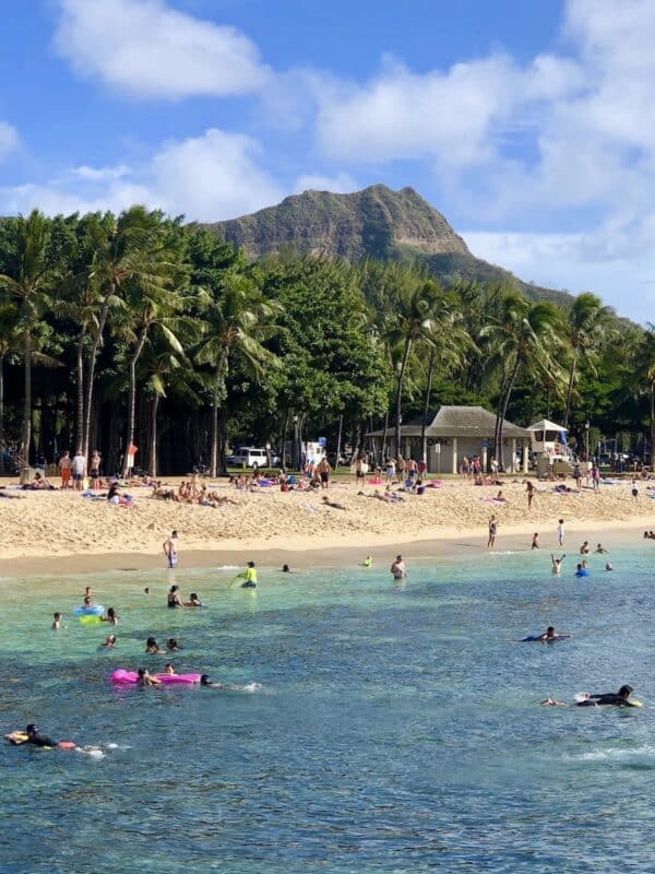 Queen's Surf Beach, Waikīkī Beach.